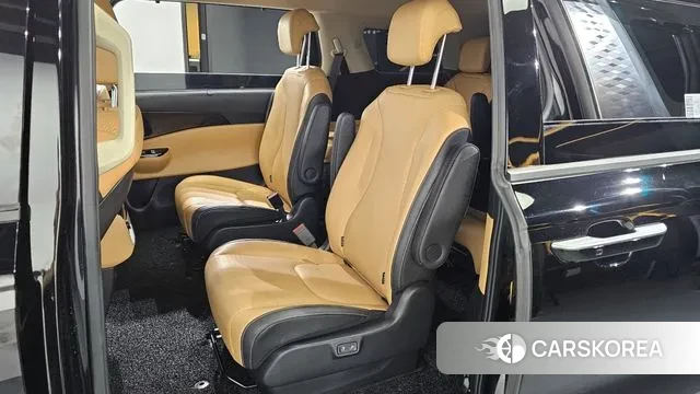Kia Carnival 4th generation 2021 Черный из Кореи, фото 2