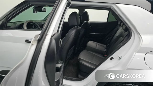 Hyundai Venue 2019 Белый из Кореи, фото 2