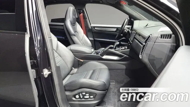 Porsche Cayenne (PO536) 2020 Черный из Кореи, фото 2