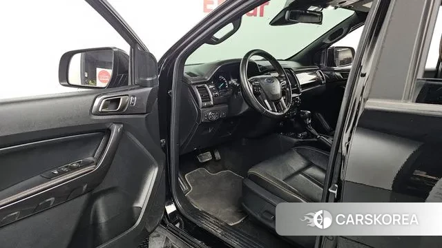 Ford Ranger 3rd Generation 2021 Черный из Кореи, фото 2