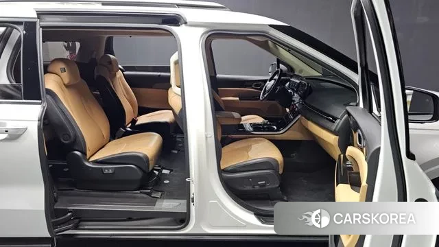 Kia Carnival 4th generation 2022 Белый из Кореи, фото 2