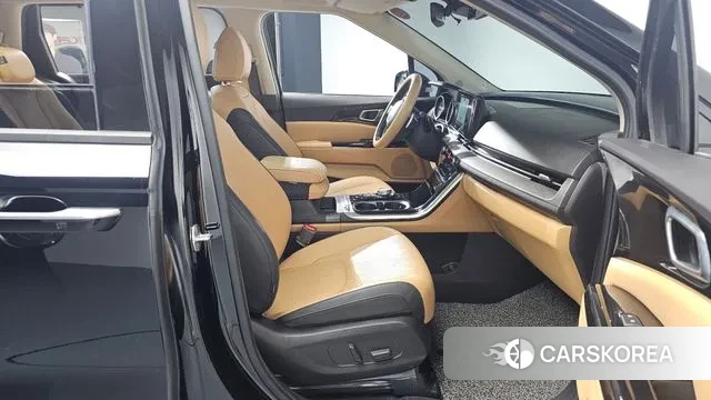 Kia Carnival 4th generation 2022 Черный из Кореи, фото 2