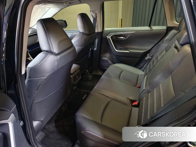 Toyota RAV4 5th Generation 2025 Черный из Кореи, фото 2