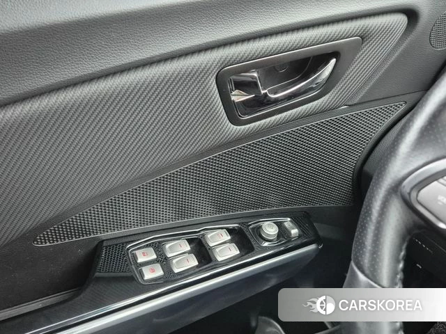 Ssangyong Tivoli Armor 2019 Серый из Кореи, фото 2