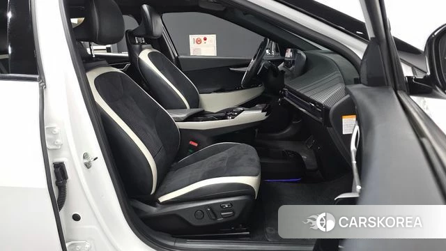 Kia EV6 2021 Белый из Кореи, фото 2