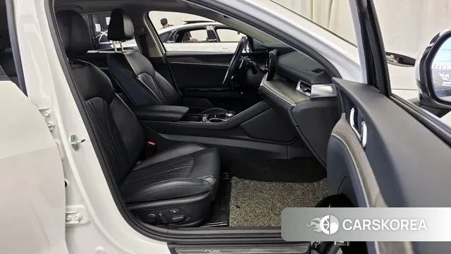 Kia K5 3rd generation 2021 Белый из Кореи, фото 2