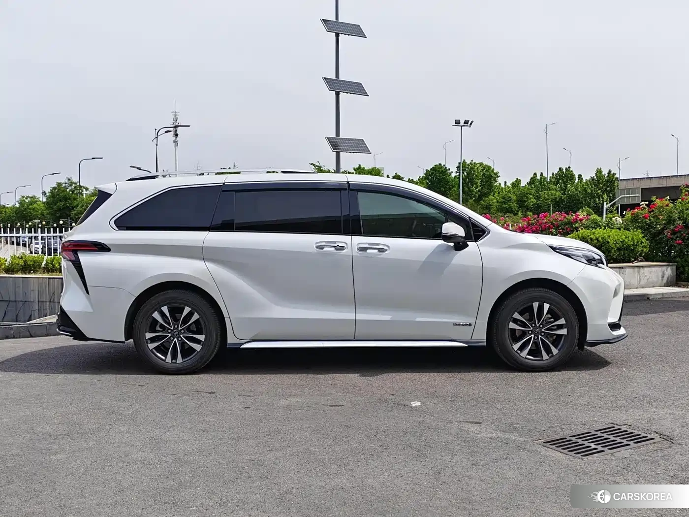 Toyota Grevia 2024 Белый из Китая, фото 2
