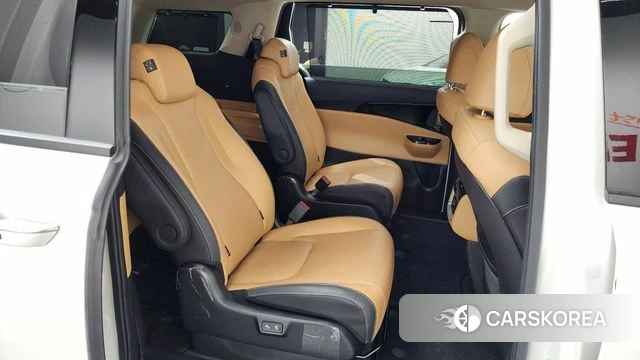 Kia Carnival 4th generation 2022 Белый из Кореи, фото 2