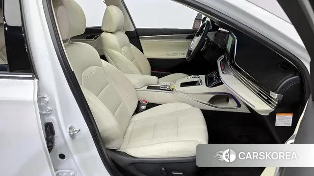 Hyundai The New Grandeur IG Hybrid 2021 Белый из Кореи, фото 2