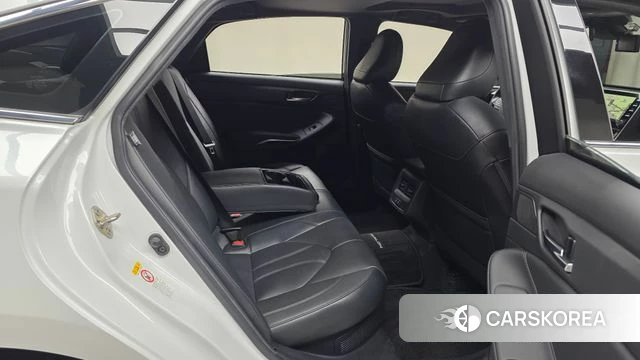 Toyota Avalon 5th Generation 2019 Белый из Кореи, фото 2