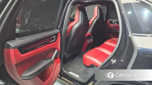 Porsche Cayenne (PO536) 2020 Черный из Кореи, фото 2