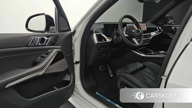BMW X5 (G05) 2025 Белый из Кореи, фото 2