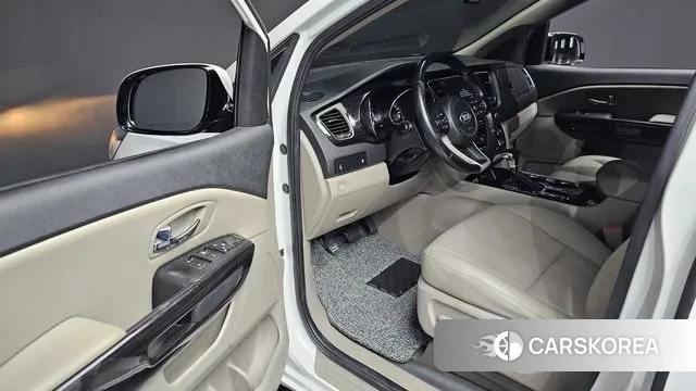 Kia The New Carnival 2019 Белый из Кореи, фото 2