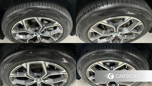 BMW X1 (F48) 2020 Белый из Кореи, фото 2
