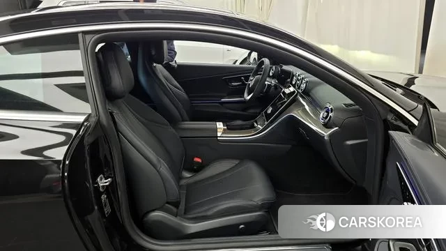 Mercedes-Benz CLE-Class C236 2025 Черный из Кореи, фото 2