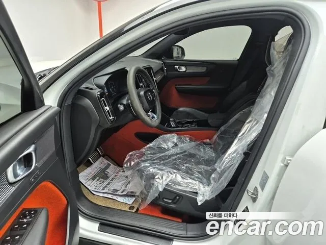 Volvo XC40 id 2678932 из Кореи 2