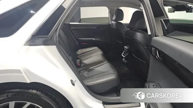 Hyundai Grandeur Hybrid (GN7) 2023 Белый из Кореи, фото 2