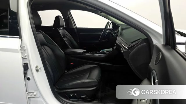 Hyundai Sonata (DN8) 2020 Белый из Кореи, фото 2