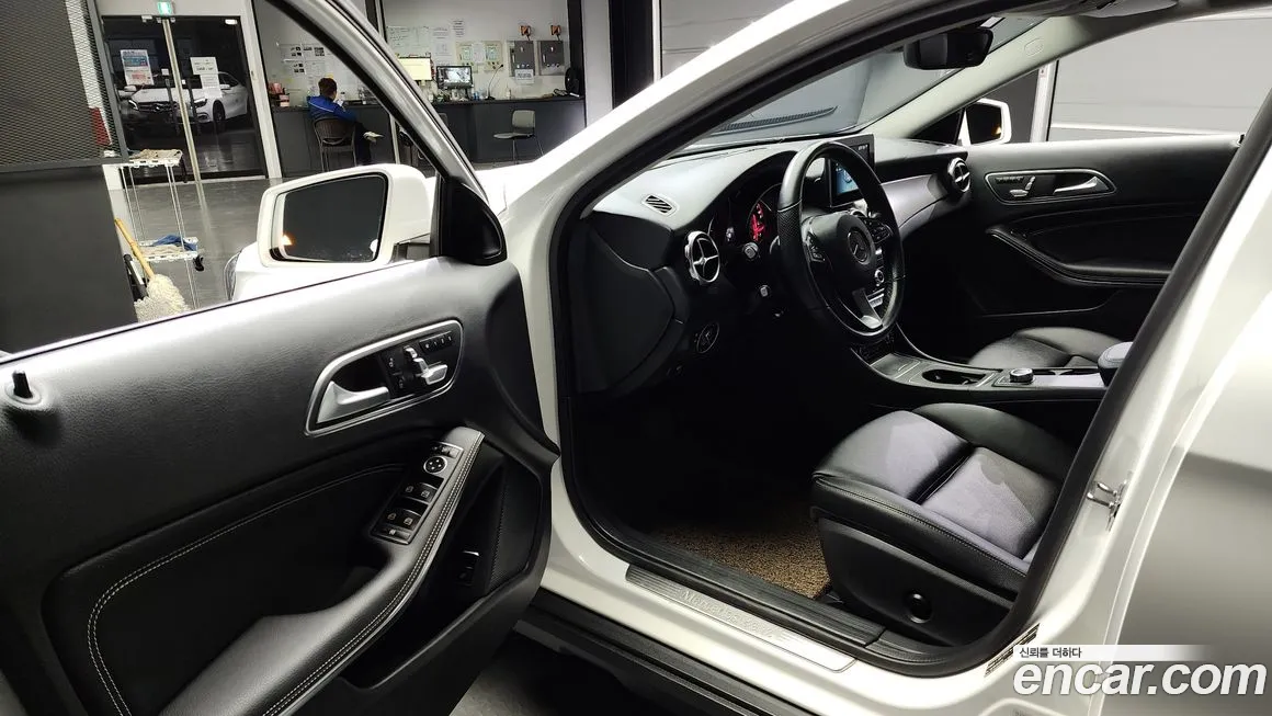 Mercedes-Benz GLA-Class X156 2018 из Кореи, фото 2