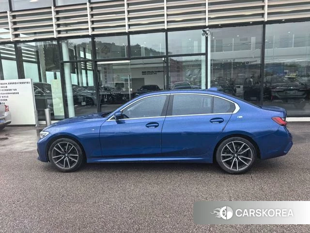 BMW 3 series 2022 Синий из Китая, фото 2