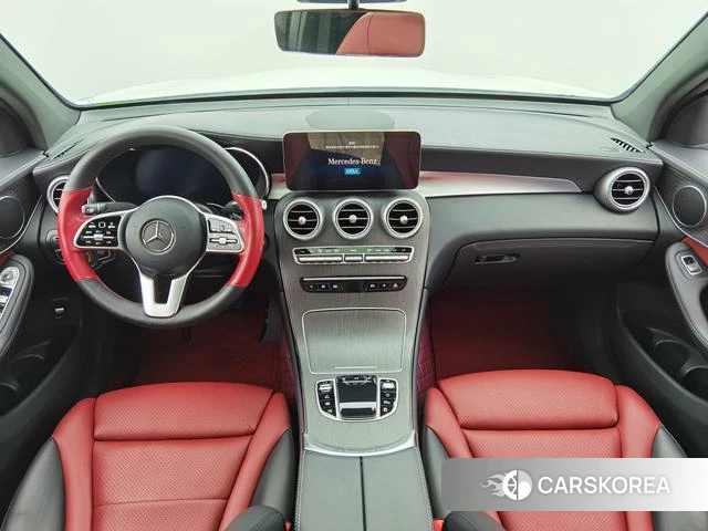 Mercedes-Benz GLC Coupe 2021 Белый из Китая, фото 2