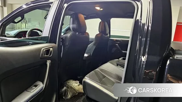 Ford Ranger 3rd Generation 2022 Черный из Кореи, фото 2