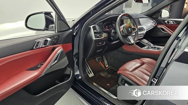 BMW X6 (G06) 2021 Черный из Кореи, фото 2