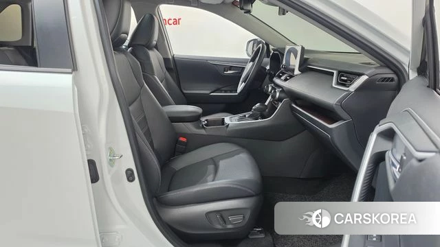 Toyota RAV4 5th Generation 2025 Белый из Кореи, фото 2