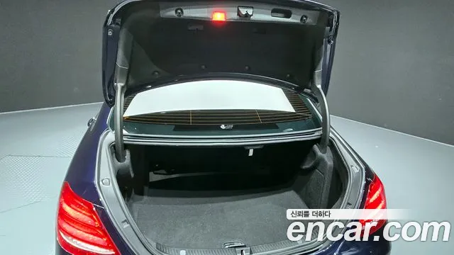 Mercedes-Benz E-Class W213 2019 Синий из Кореи, фото 2