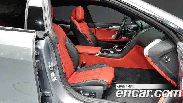 BMW 8 Series (G15) 2022 Серый из Кореи, фото 2