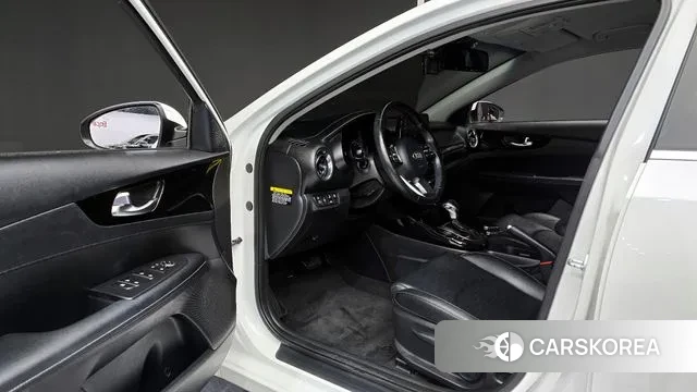 Kia Come New K3 2019 Белый из Кореи, фото 2