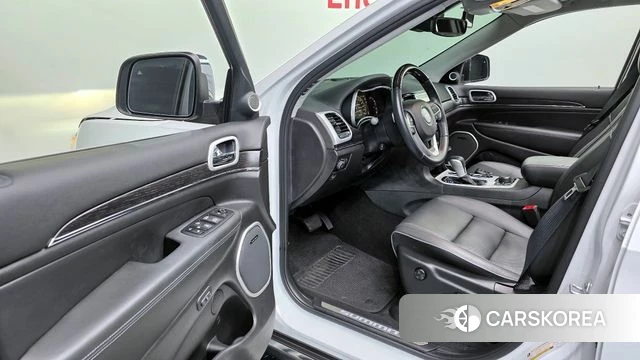 Jeep Grand Cherokee 2020 Белый из Кореи, фото 2