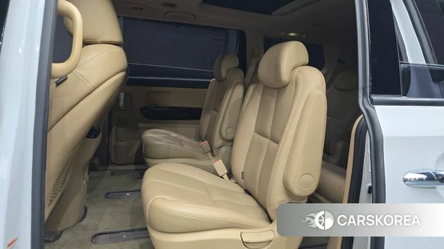 Kia The New Carnival 2018 Белый из Кореи, фото 2