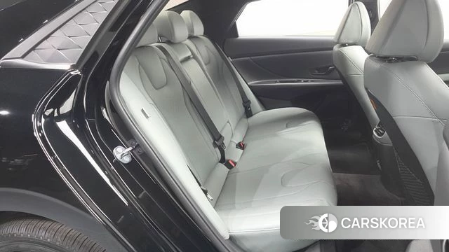 Hyundai The New Avante (CN7) 2025 Черный из Кореи, фото 2