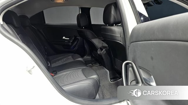 Mercedes-Benz A-Class W177 2020 Белый из Кореи, фото 2
