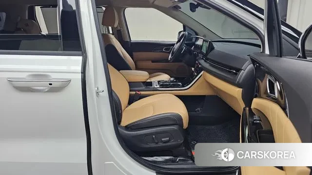 Kia Carnival 4th generation 2022 Белый из Кореи, фото 2