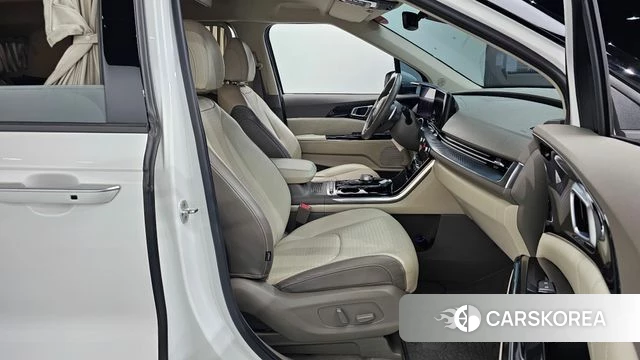 Kia Carnival 4th generation 2021 Белый из Кореи, фото 2