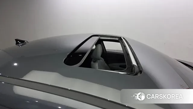 Hyundai The New Avante (CN7) 2023 Серый из Кореи, фото 2