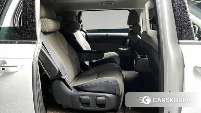 Kia The New Carnival 4th Generation 2024 Белый из Кореи, фото 2