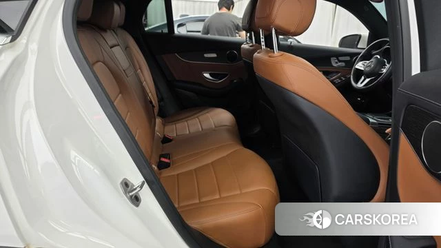 Mercedes-Benz GLC-Class X253 2022 Белый из Кореи, фото 2