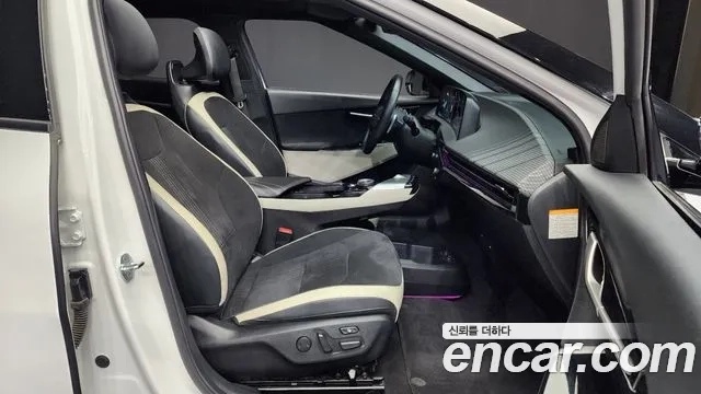 Kia EV6 2022 Белый из Кореи, фото 2