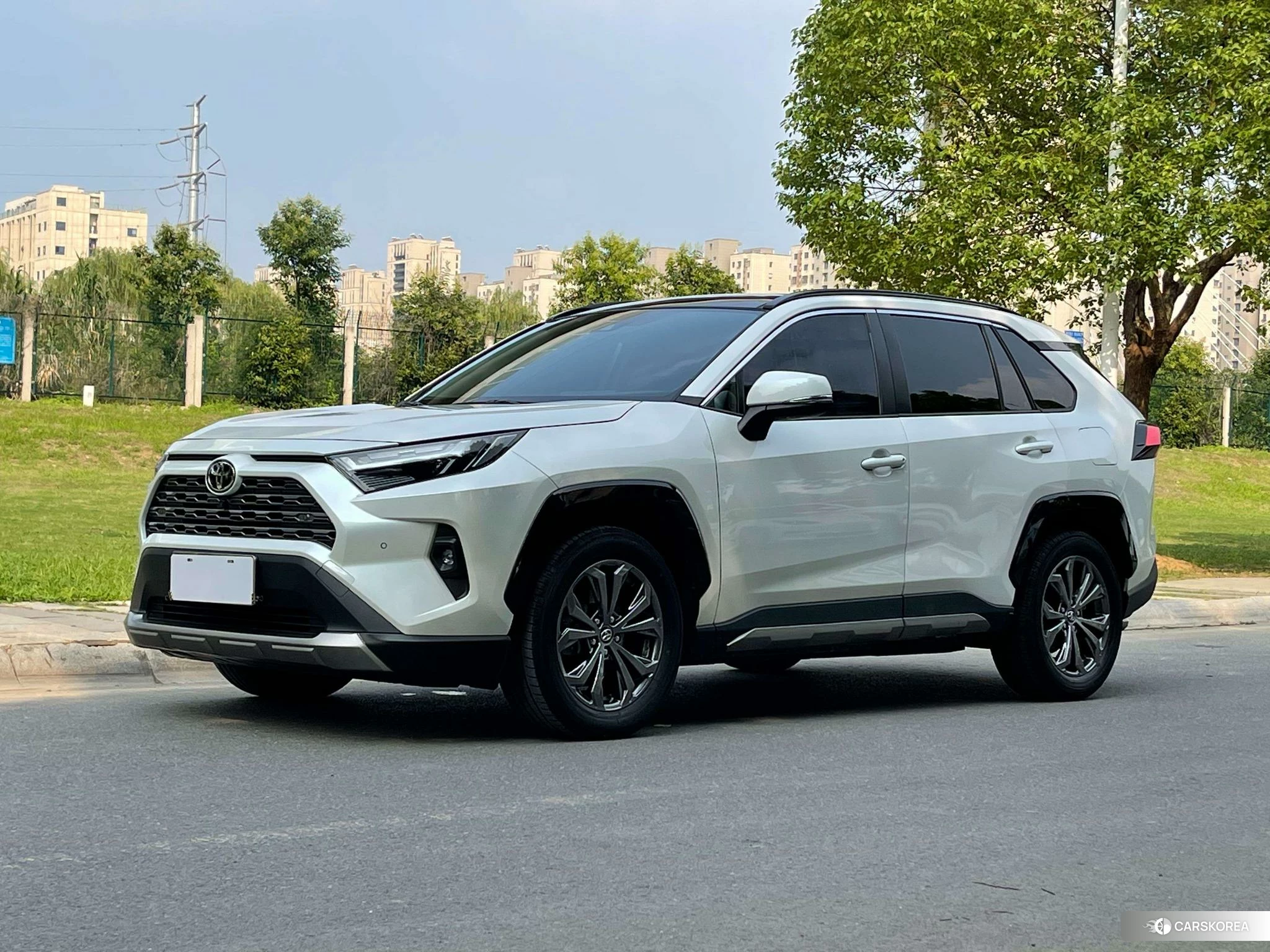 Toyota RAV4 Rongfang 2024 Белый из Китая, фото 2