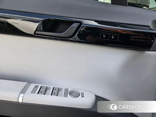 Hyundai Grandeur Hybrid (GN7) 2023 Белый из Кореи, фото 2