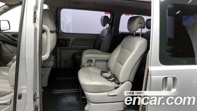 Hyundai The New Grand Starex 2018 Серебряный из Кореи, фото 2