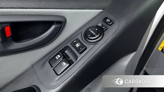 Hyundai The New Grand Starex 2019 Белый из Кореи, фото 2