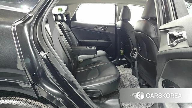 Kia Sportage 5th Generation 2022 Черный из Кореи, фото 2