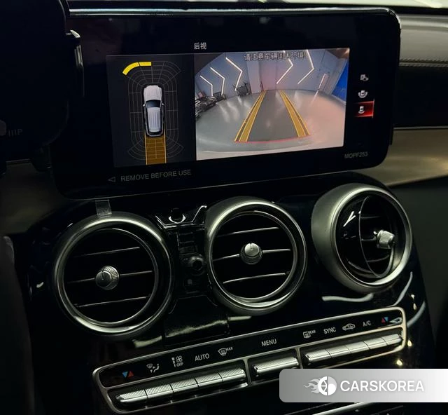 Mercedes-Benz GLC 2022 Белый из Китая, фото 2