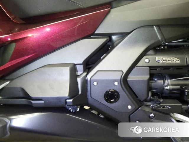 Проданный Honda GL1800 TOUR DCT id 4206174 из Японии, фото 5