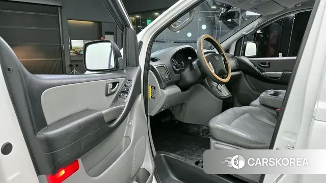 Hyundai The New Grand Starex 2019 Белый из Кореи, фото 2