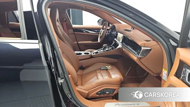 Porsche Panamera (971) 2022 Черный из Кореи, фото 2